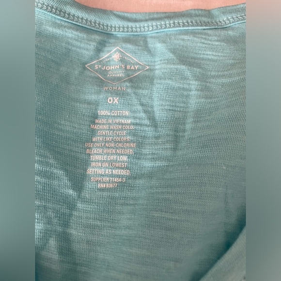 St. John’s Bay Long Sleeves Tee Button on the front Blue Color 0X. New w tag. - Picture 3 of 7